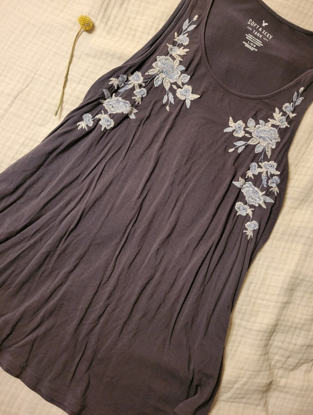American Eagle Soft & Sexy Embroidered Tank - Picture 2 of 2
